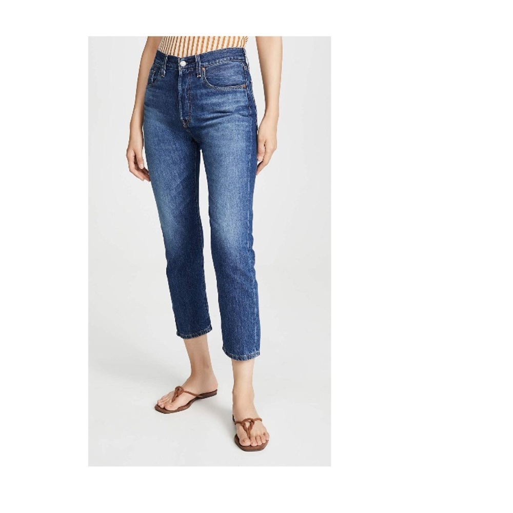 Levi's 501 Crop Jeans - Picture 2 of 6